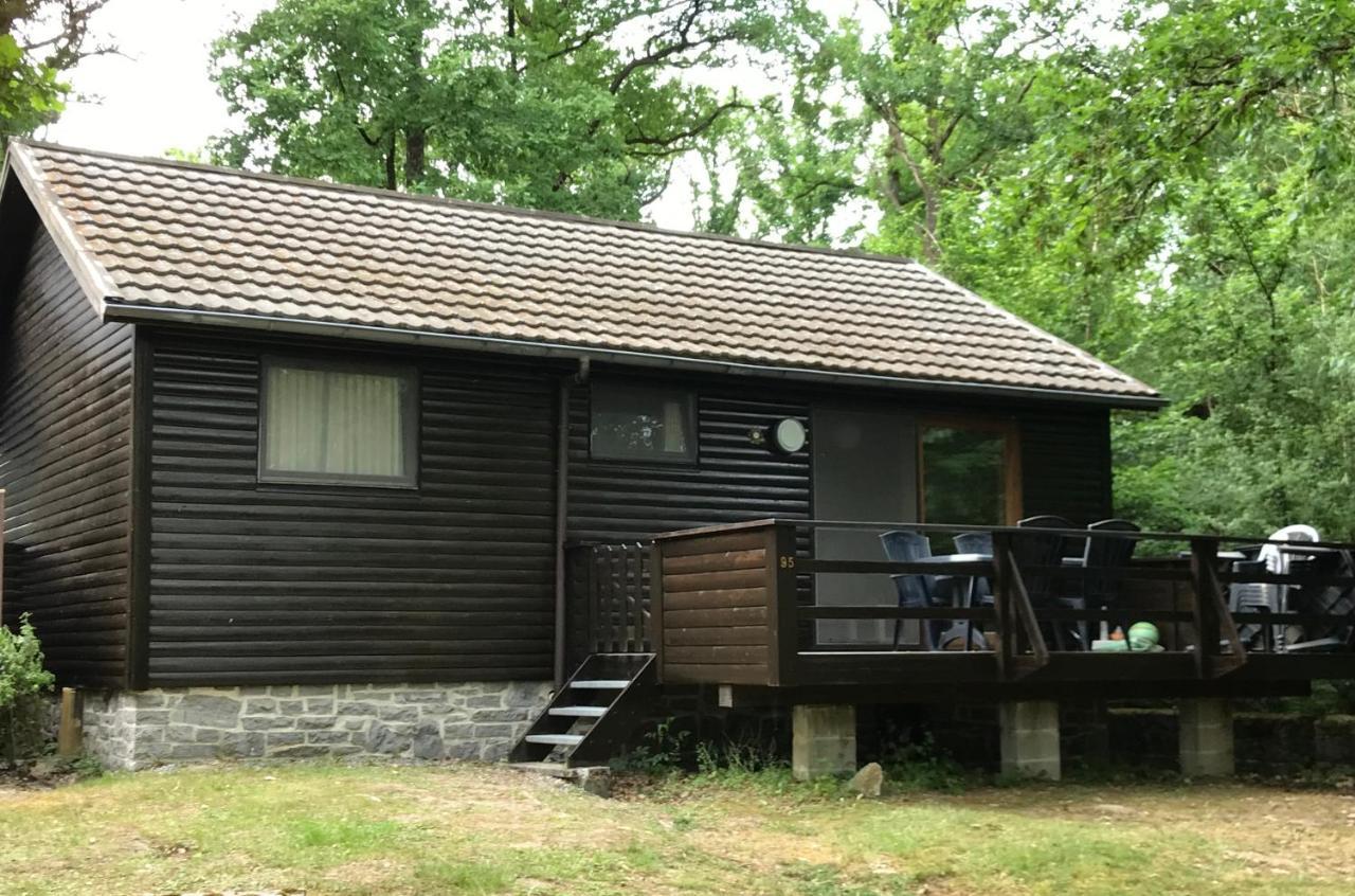 Aux Bons Vivants Heure Exterior photo